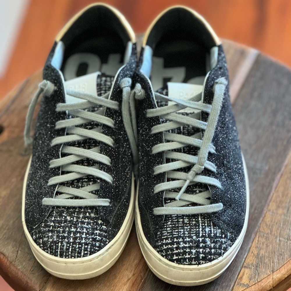 P448 Sneakers - Size 39